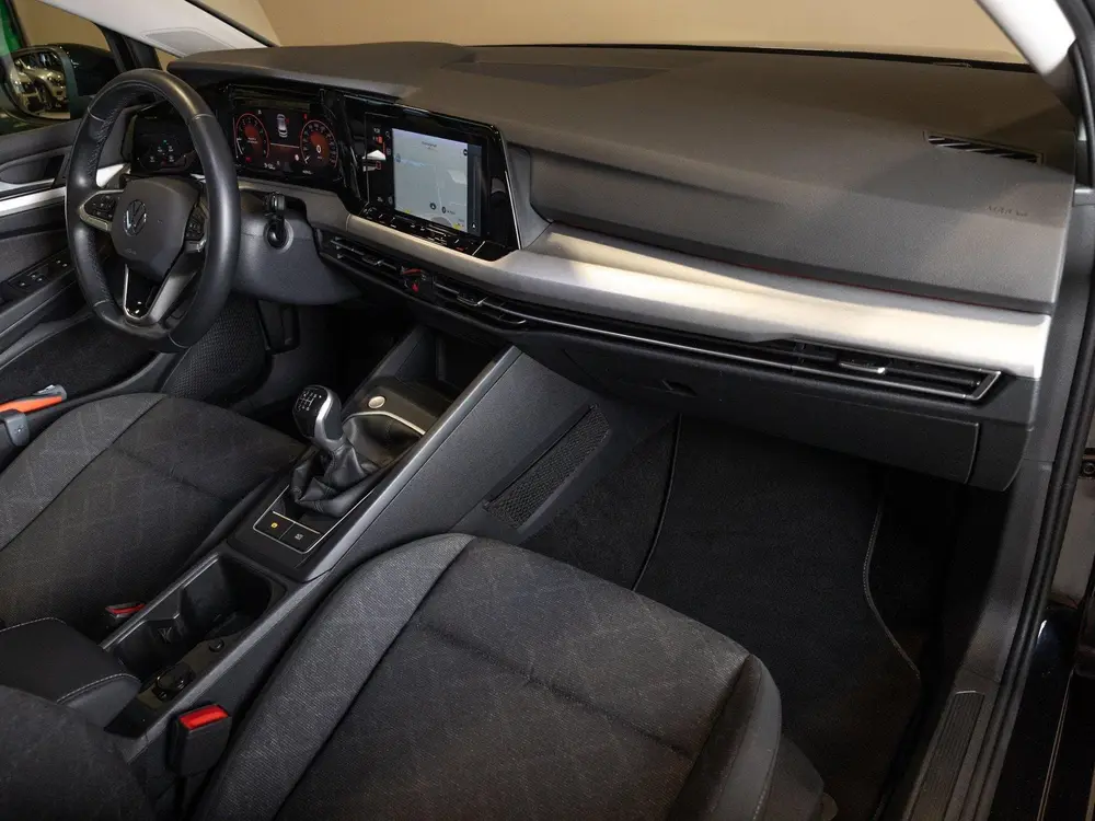 Volkswagen Golf 1.0 TSI Life / 110pk / Cruise / Airco / Klim uit 2024, foto 5