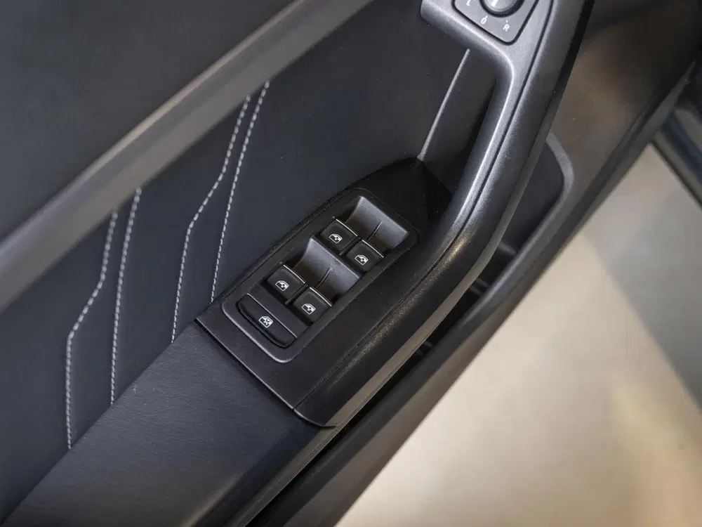 SEAT Ateca 1.5 TSI FR Business Intense uit 2021, foto 15