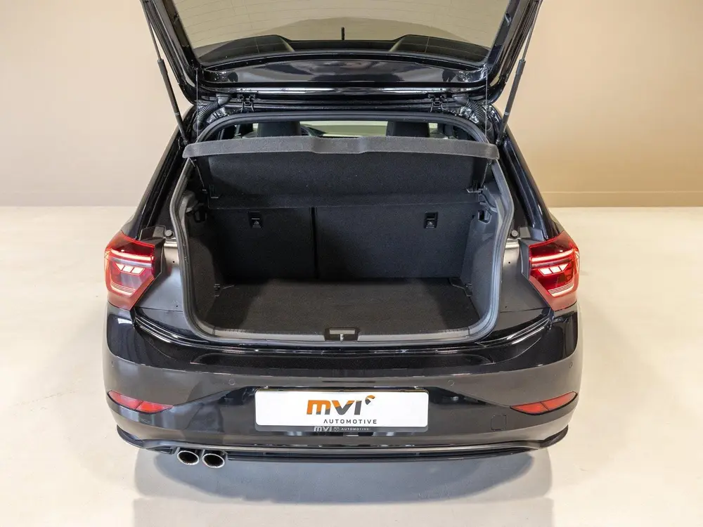 Volkswagen Polo 2.0 TSI GTI NL en BTW auto / Panorama dak / uit 2023, foto 15