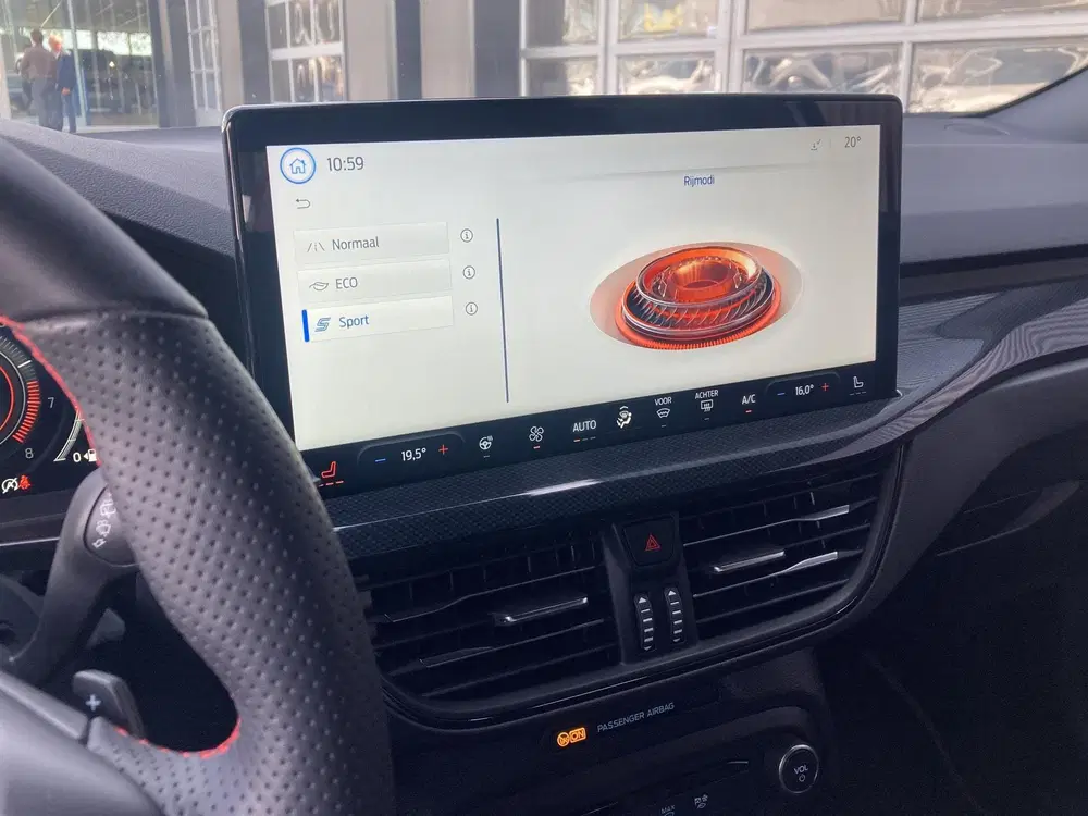 Ford Focus 1.0 EcoBoost Hybrid 155pk Automaat ST Line uit 2023, foto 14