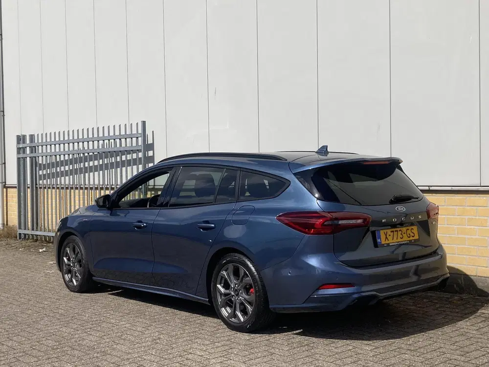 Ford Focus 1.0 EcoBoost Hybrid 155pk Automaat ST Line uit 2023, foto 3