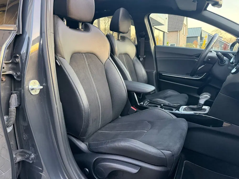 Kia XCeed 1.5 T-GDI MHEV Black Edition I PANO I 1E E uit 2021, foto 18