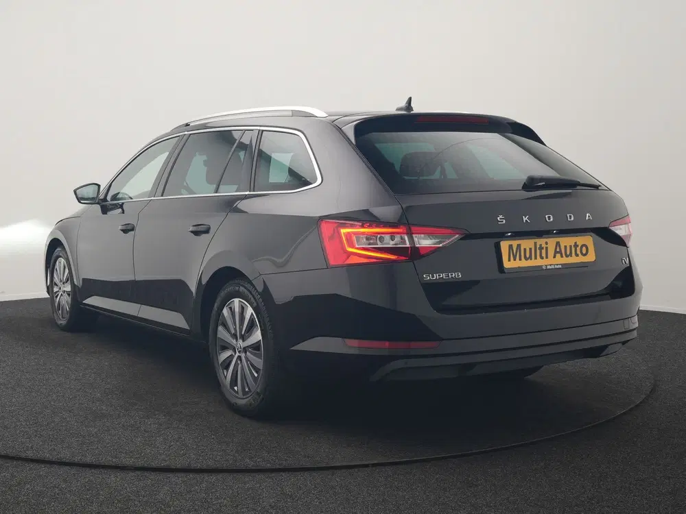 Skoda Superb 1.4 TSI iV Business Edition PHEV 218pk De uit 2022, foto 18