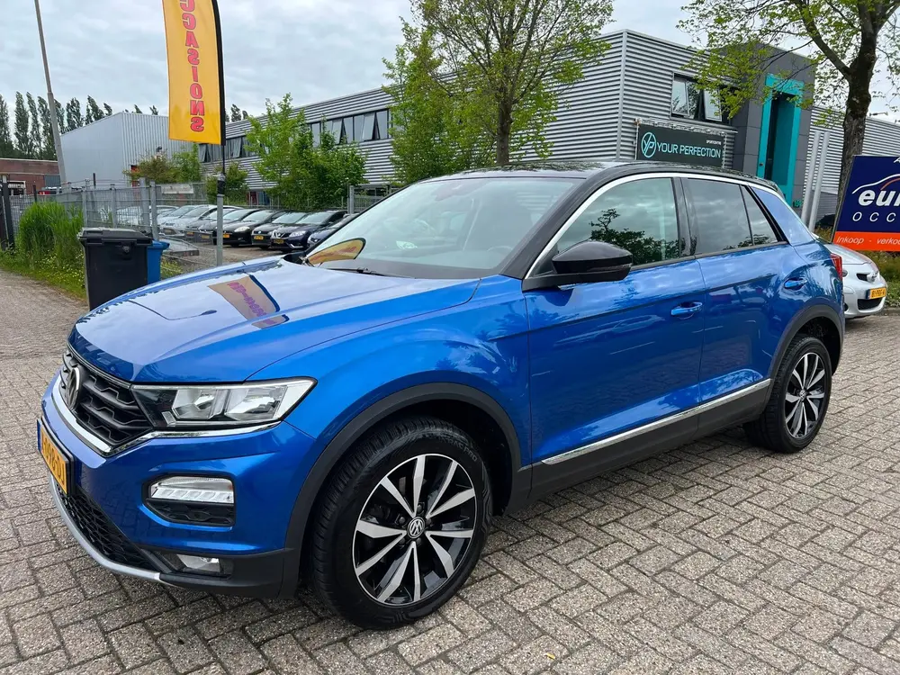 Volkswagen T-Roc 1.5 TSI Sport Business - DIGITAL DASH ! uit 2019, foto 2