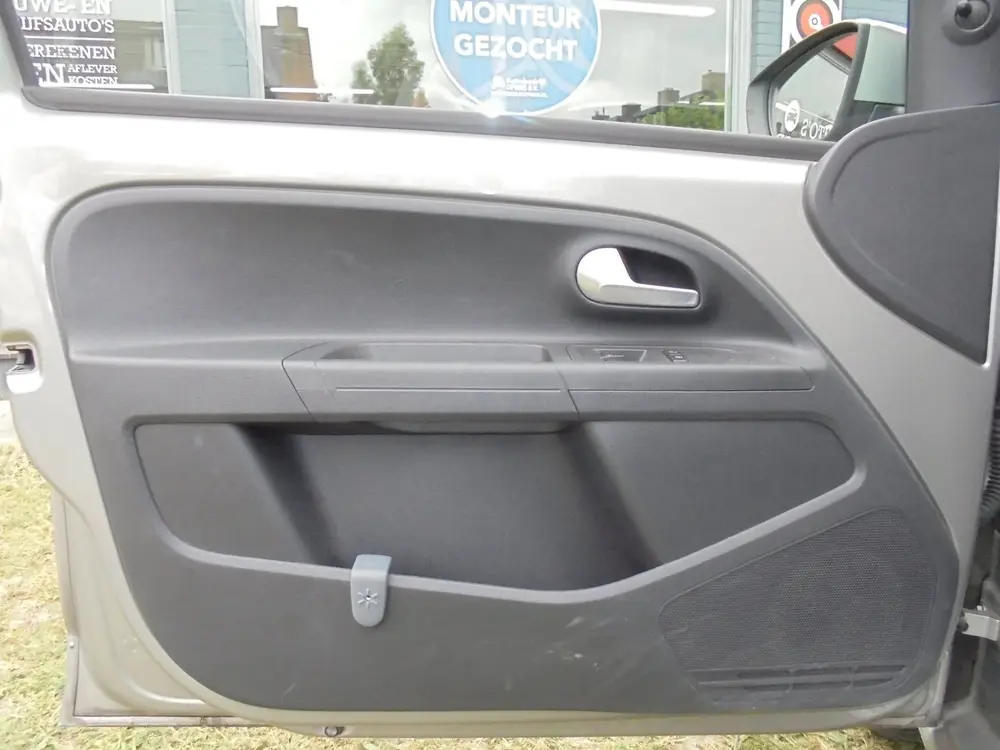 Volkswagen Up! 1.0 BMT move up! 5drs NL -Auto, AIRCO Lage Km uit 2020, foto 7