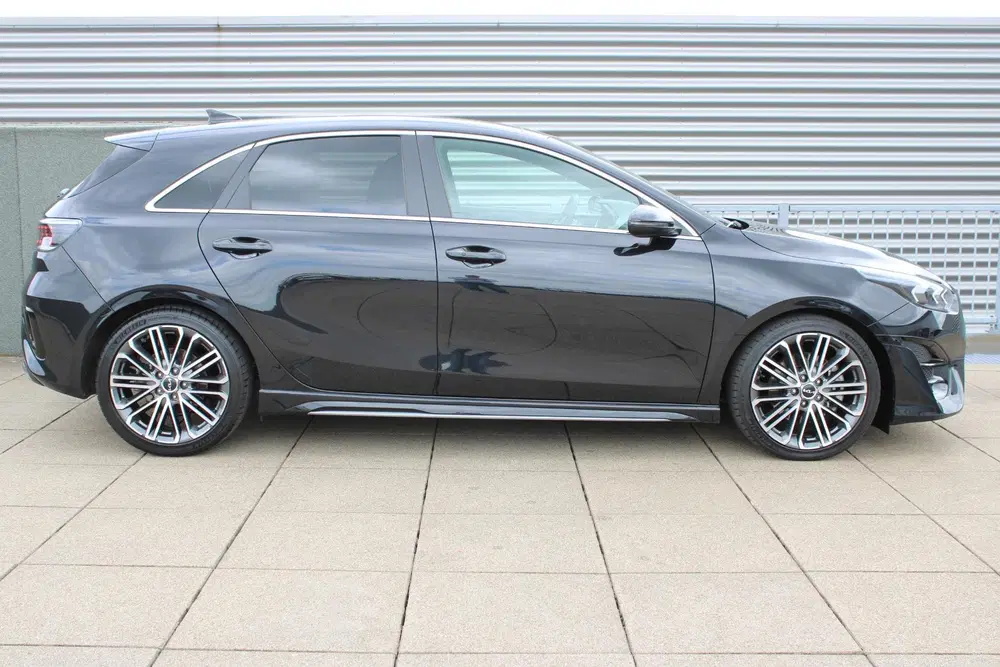 Kia Ceed 1.5 T-GDi GT-PlusLine STOELVERWARMING uit 2025, foto 8