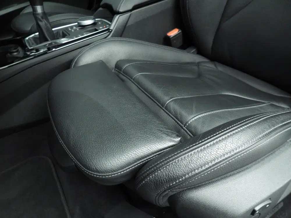 BMW 1-serie 5-Deurs 118i uit 2022, foto 20