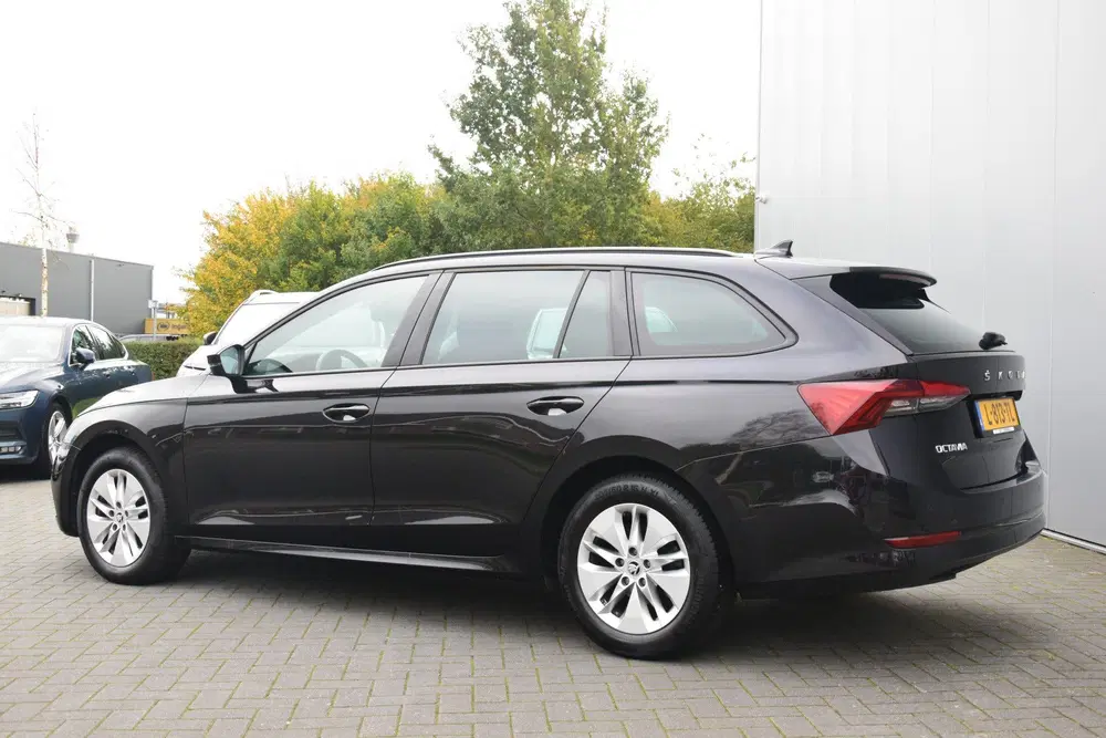 Skoda Octavia 1.0 TSI Business Edition Priv uit 2021, foto 6