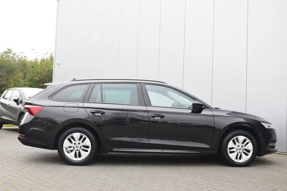 Skoda Octavia 1.0 TSI Business Edition Priv uit 2021, foto 8