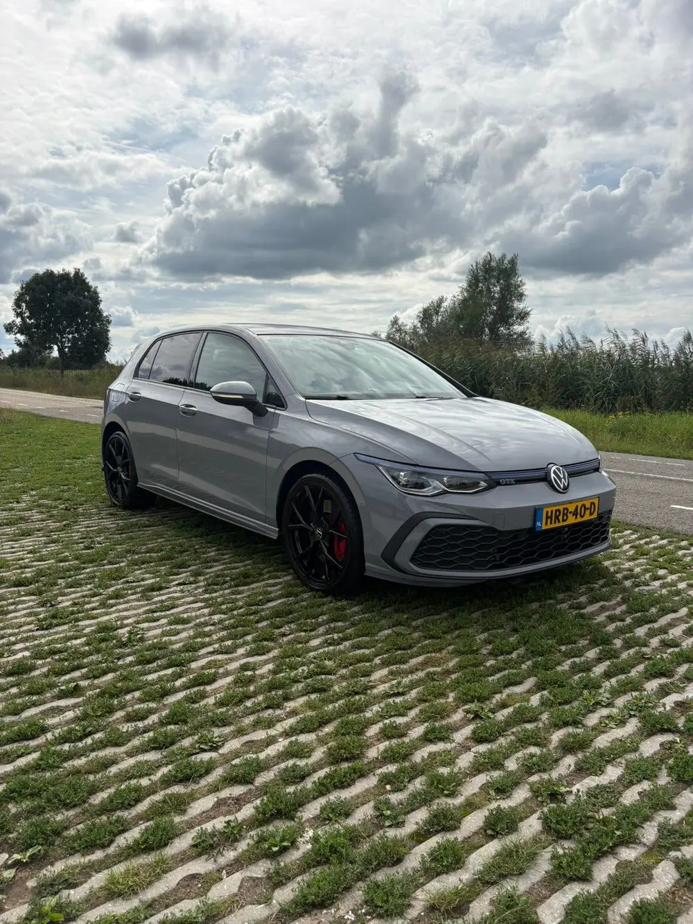 Volkswagen Golf 8 GTE Pano Headup IQ Grijs 19inch uit 2020