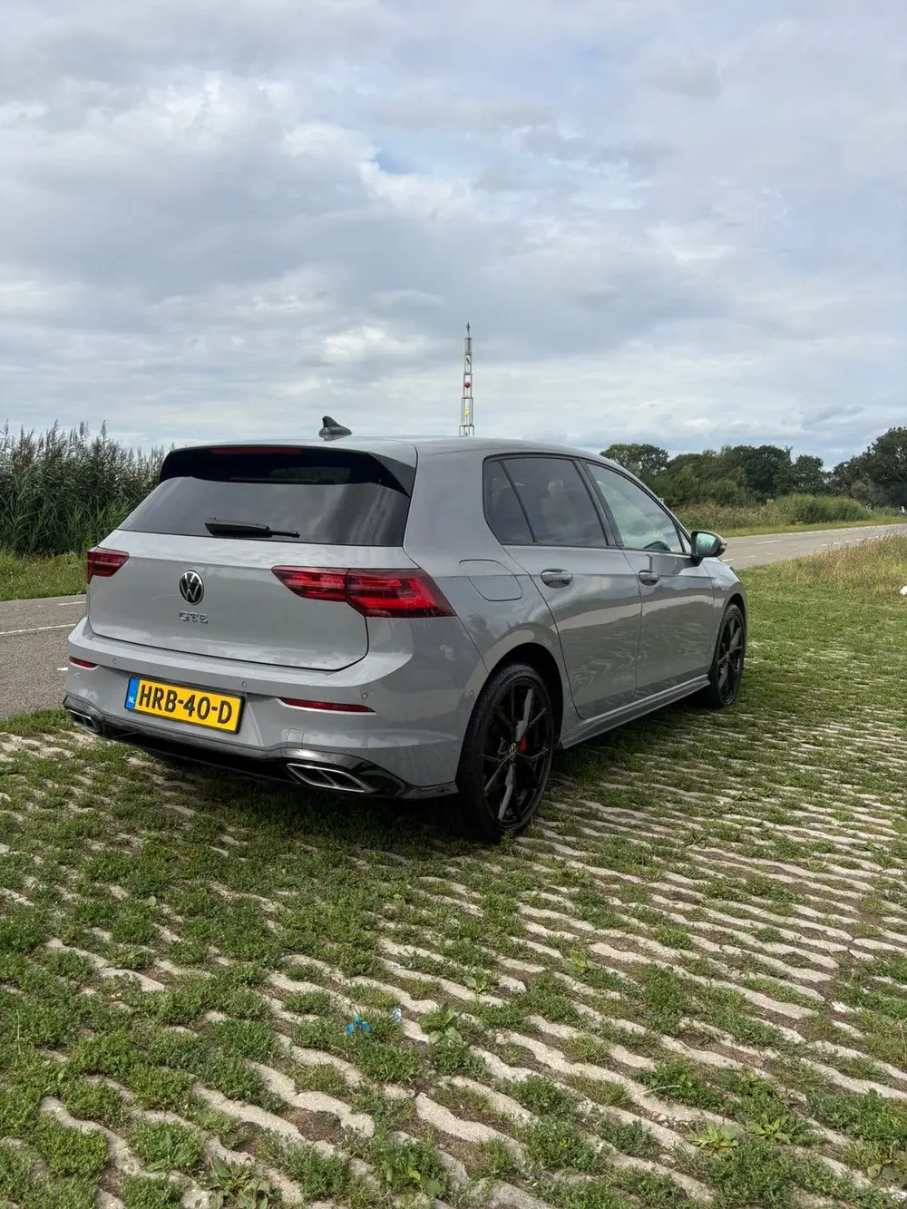 Volkswagen Golf 8 GTE Pano Headup IQ Grijs 19inch uit 2020, foto 3