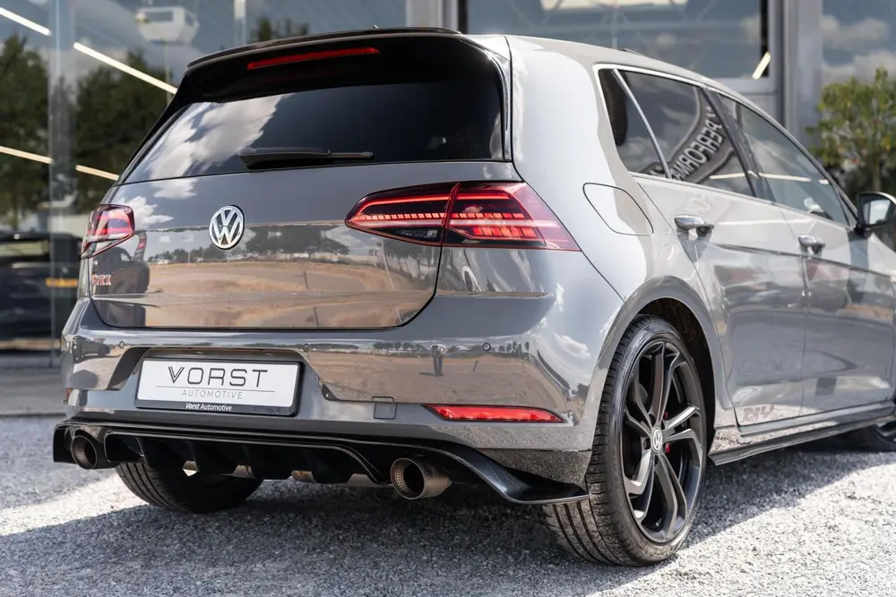 Volkswagen Golf 2.0 TSI GTI TCR Pano Akra Leder DCC uit 2020, foto 11
