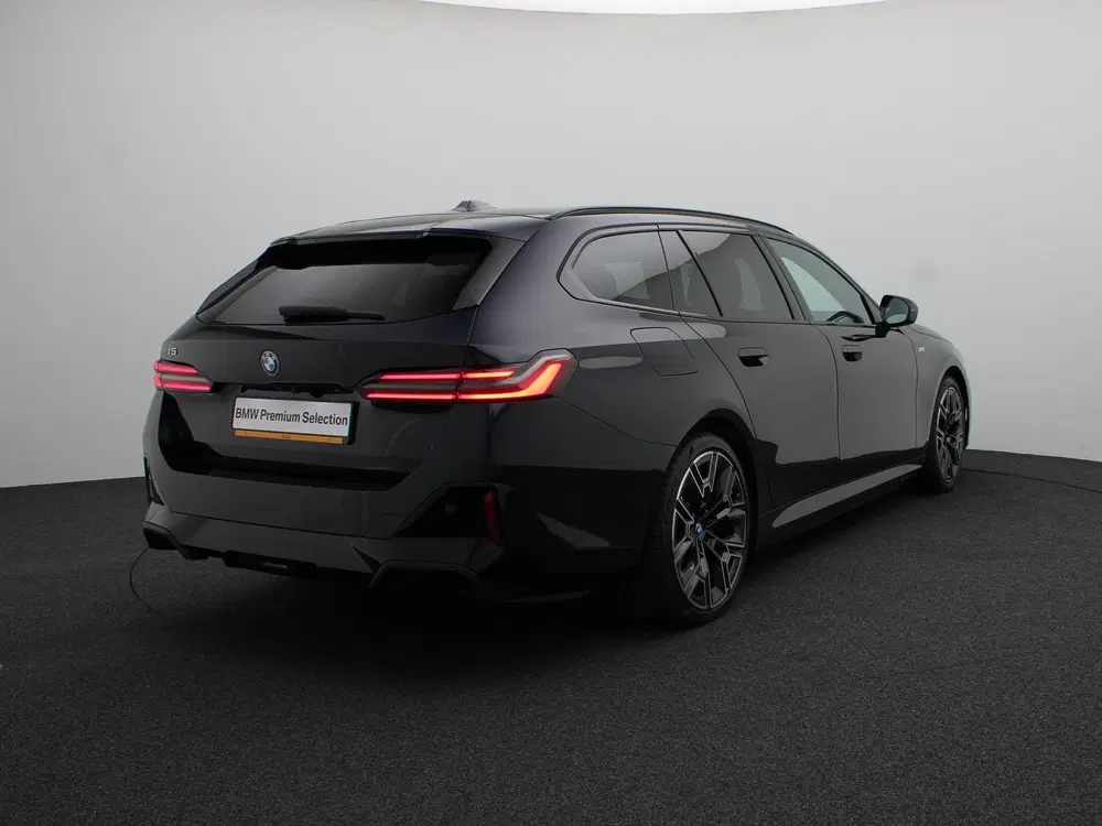 BMW i5 eDrive 40 M Sportpakket Pro uit 2024, foto 2