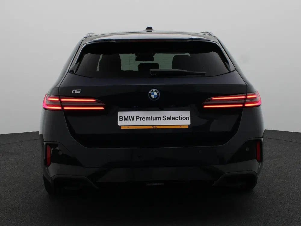 BMW i5 eDrive 40 M Sportpakket Pro uit 2024, foto 5