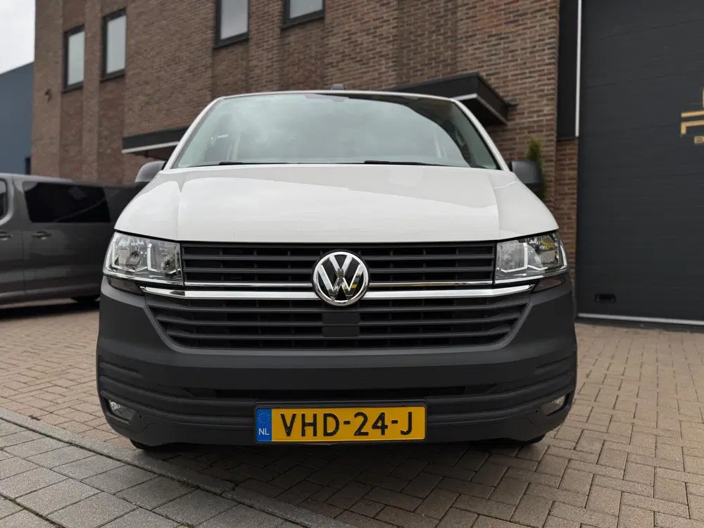Volkswagen Transporter 2.0 TDI T6 L2H1 28 150PK Highline Dub uit 2020, foto 9