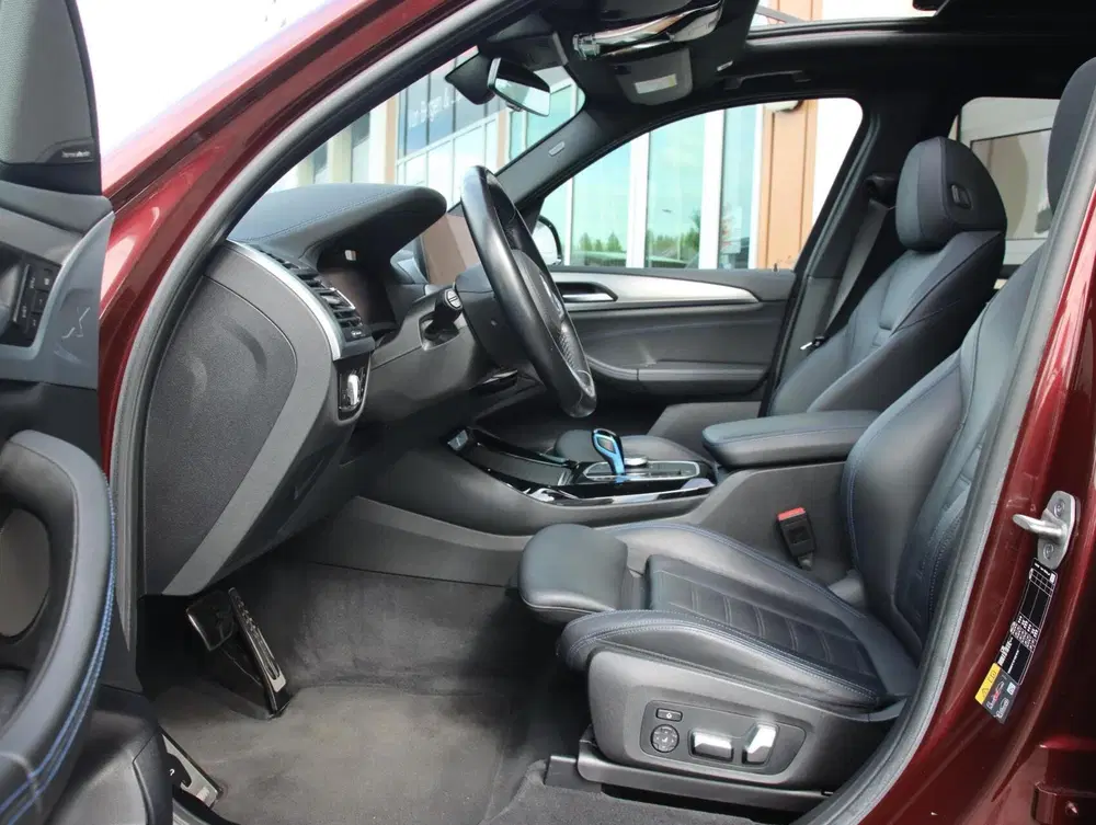 BMW iX3 High Executive 80kWh M-sport uit 2022, foto 5