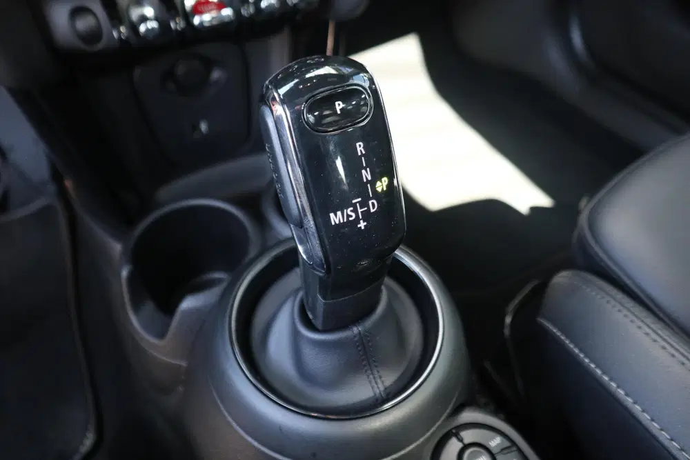 Mini Cooper Cooper uit 2021, foto 16