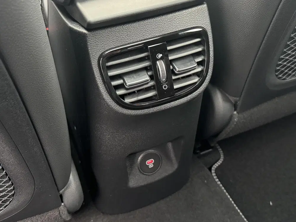 Kia XCeed 1.5 T-GDi DCT7 GT-Line uit 2025, foto 13