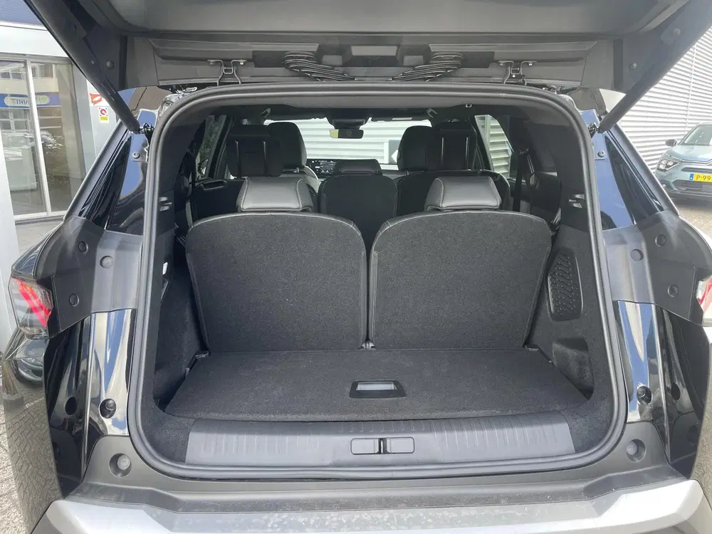 Peugeot 5008 1.2 Hybrid 145 GT 7p FULL OPTIONS uit 2025, foto 9