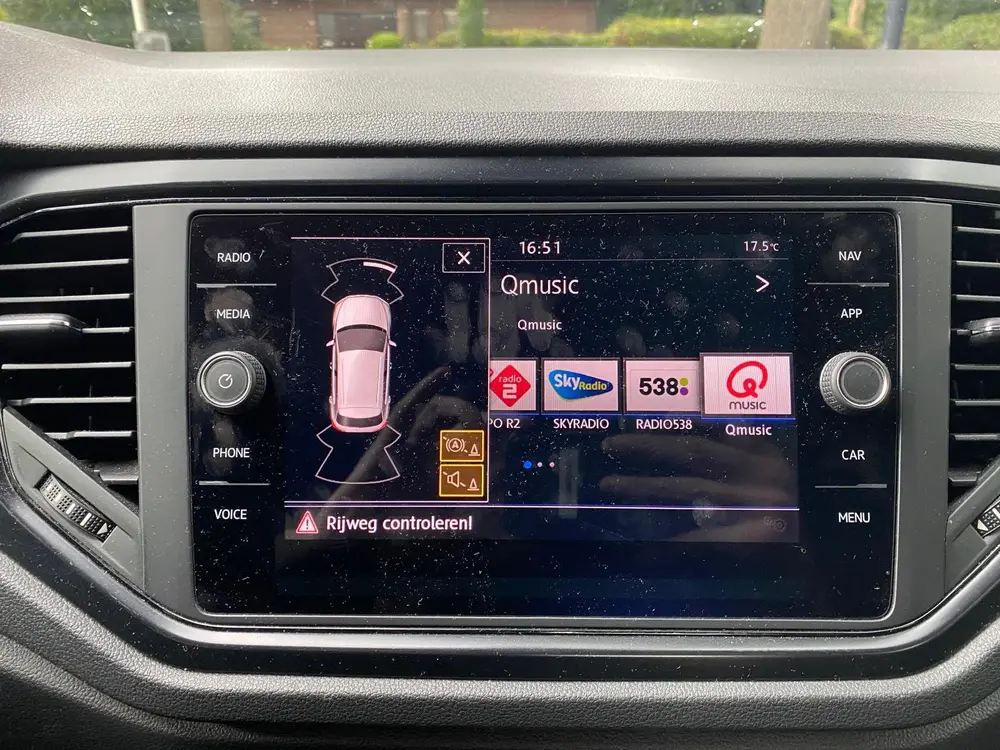 Volkswagen T-Roc 1.0 TSI Style (bj 2019) uit 2019, foto 20