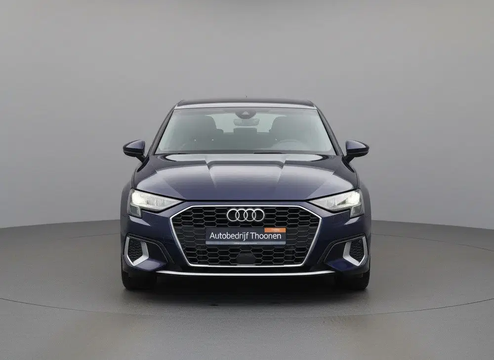 Audi A3 40 TFSI e Advanced edition uit 2022, foto 4