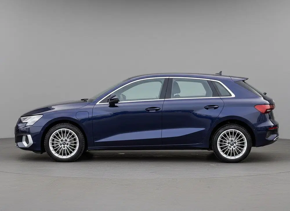 Audi A3 40 TFSI e Advanced edition uit 2022, foto 7