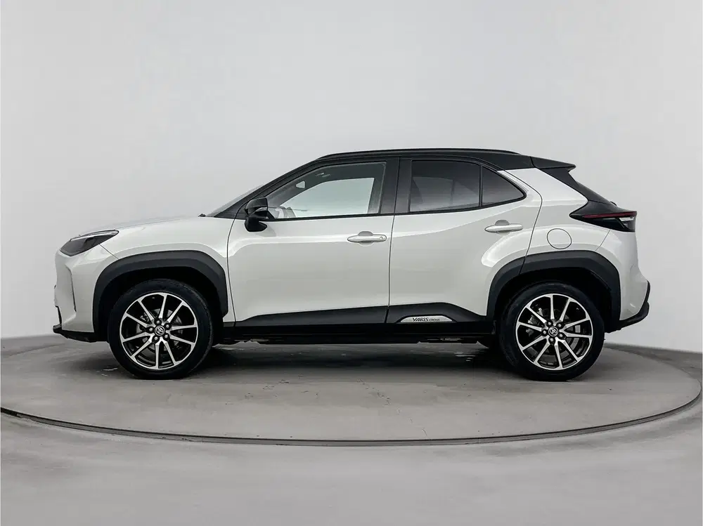 Toyota Yaris Cross 1.5 Hybrid GR Sport Limited uit 2023, foto 3