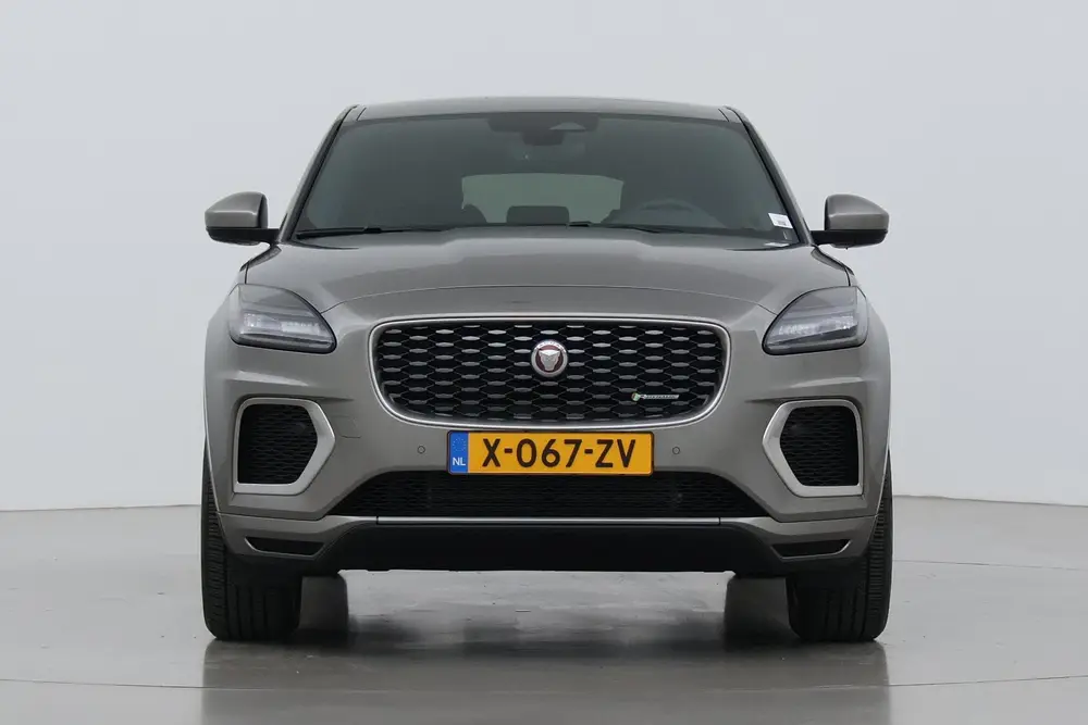 Jaguar E-Pace P300e R-Dynamic SE | Panoramadak | ACC | BLIS uit 2024, foto 16