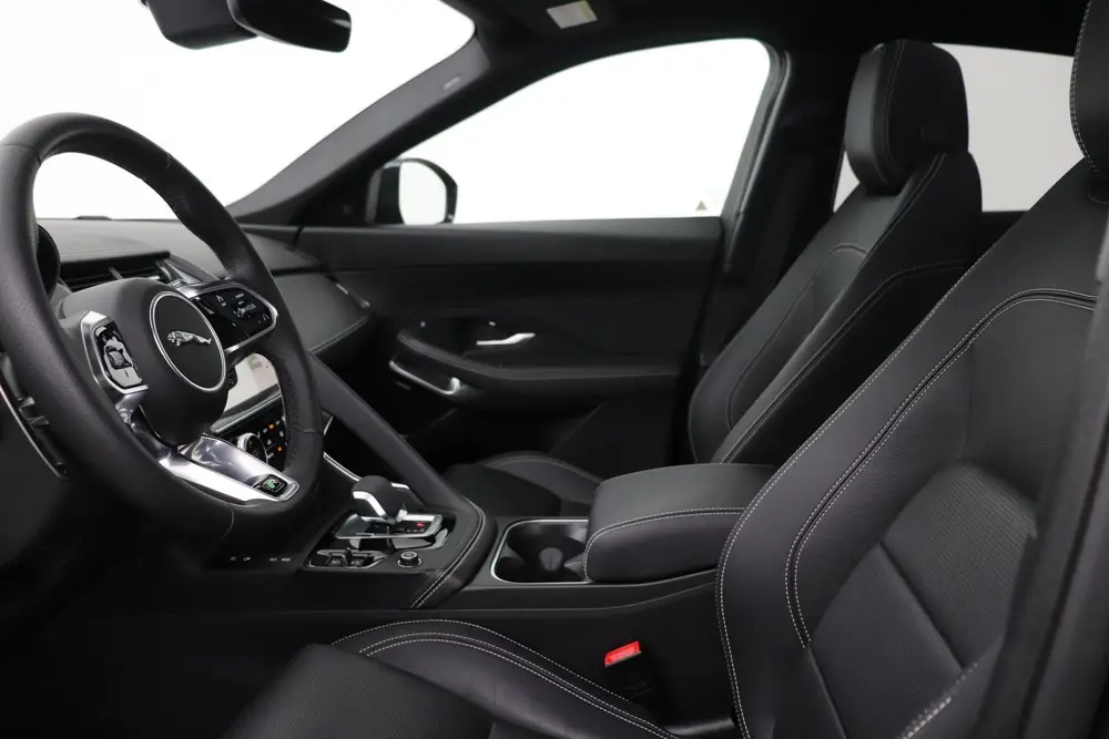 Jaguar E-Pace P300e R-Dynamic SE | Panoramadak | ACC | BLIS uit 2024, foto 3