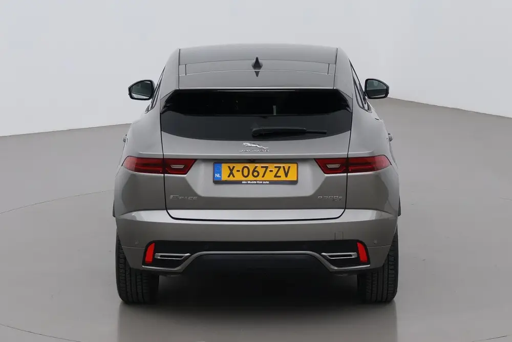 Jaguar E-Pace P300e R-Dynamic SE | Panoramadak | ACC | BLIS uit 2024, foto 9
