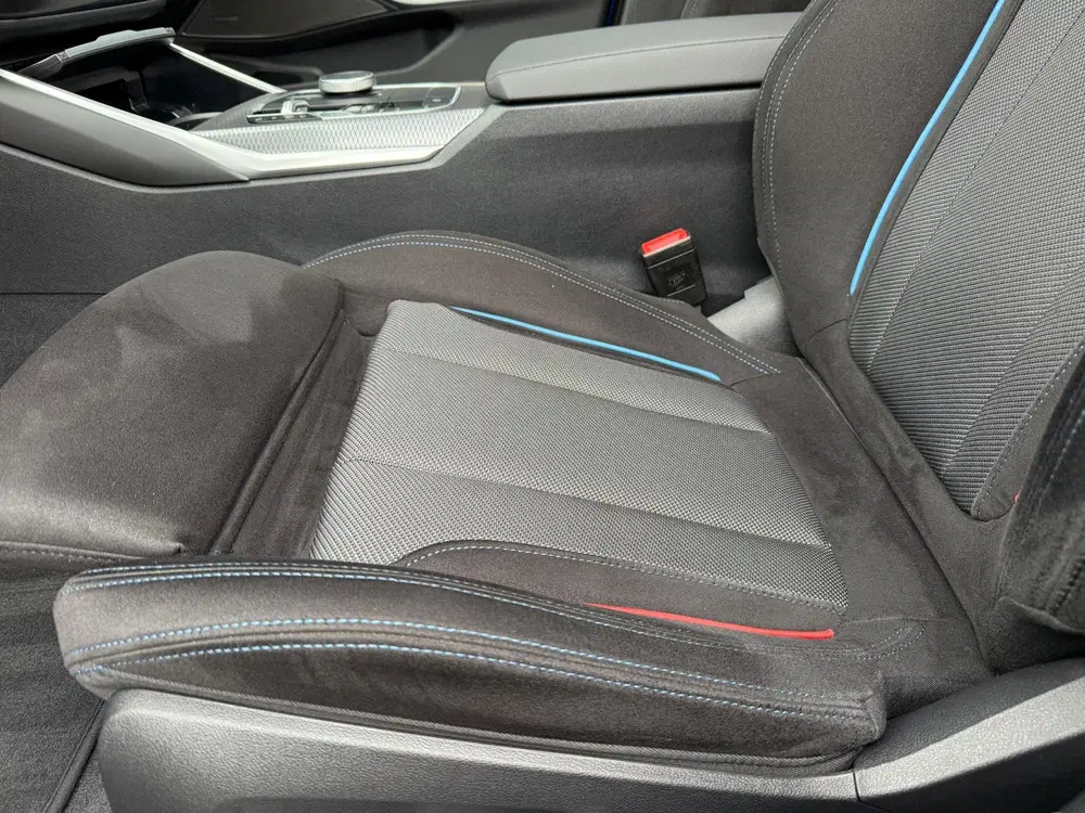 BMW 3-serie 330e xDrive M-sport pano tr.hk H&K 19 in uit 2025, foto 16