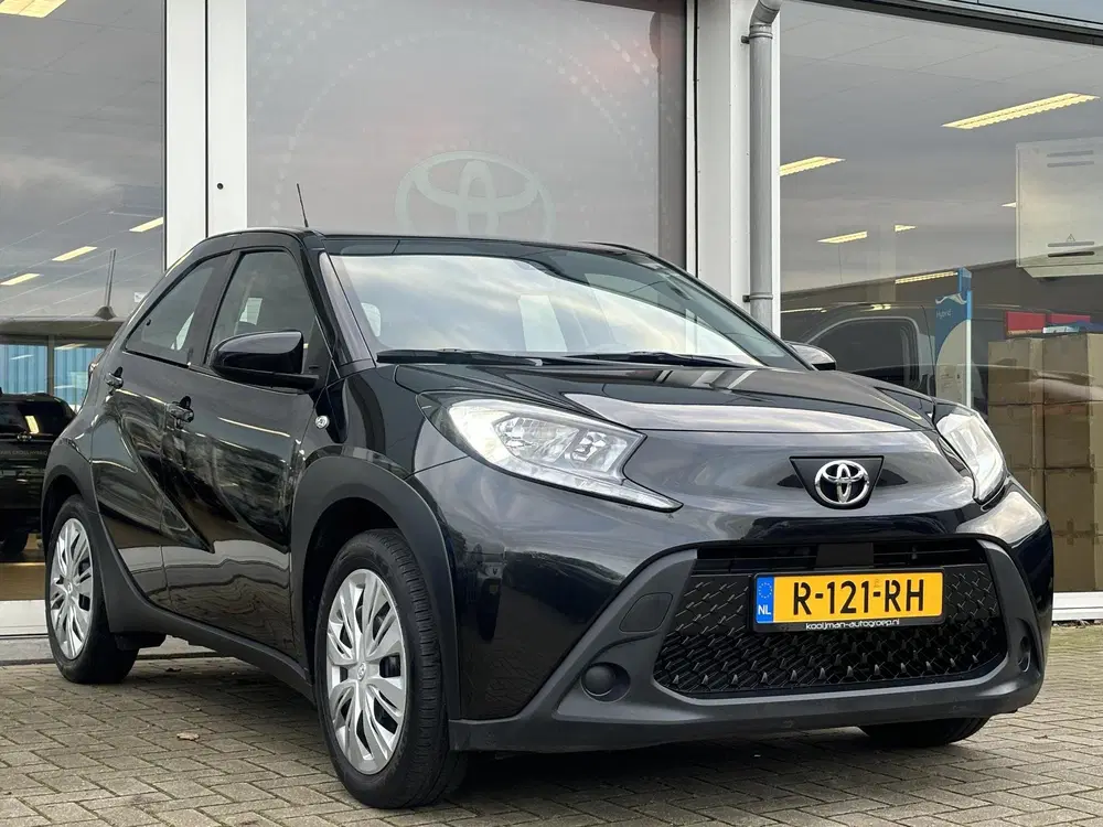 Toyota Aygo X 1.0 VVT-i MT Play Apple Carplay uit 2022, foto 5