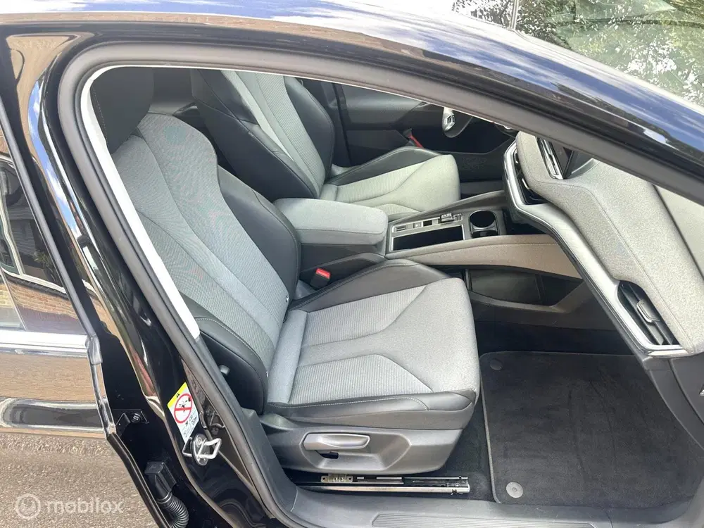 Skoda Enyaq 80 SOH 92% CARPLAY WEGKLAPBARE TREKHAAK ST uit 2021, foto 10
