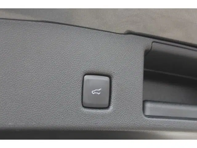 Ford Kuga 2.5-225pk Plug-in Hybrid ST-Line X. Hybrid uit 2023, foto 6