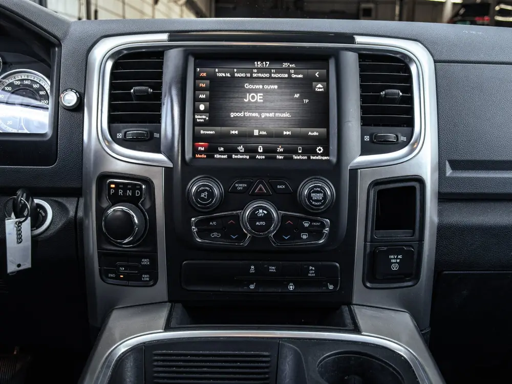 Dodge Ram 1500 SLT Classic 5.7L Hemi V8 Automaat 4x4 Volledi uit 2021, foto 14