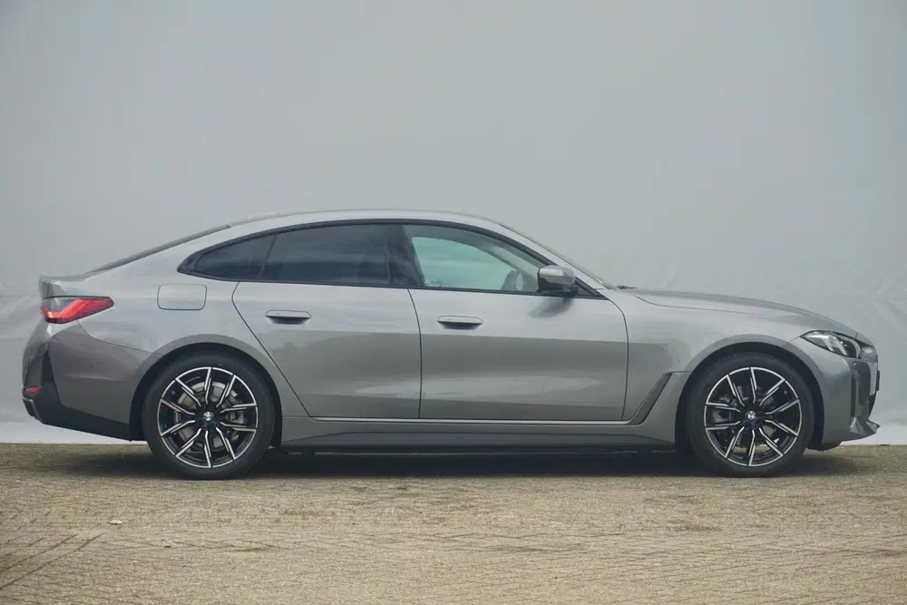 BMW i4 Gran Coupé eDrive35 uit 2026, foto 5