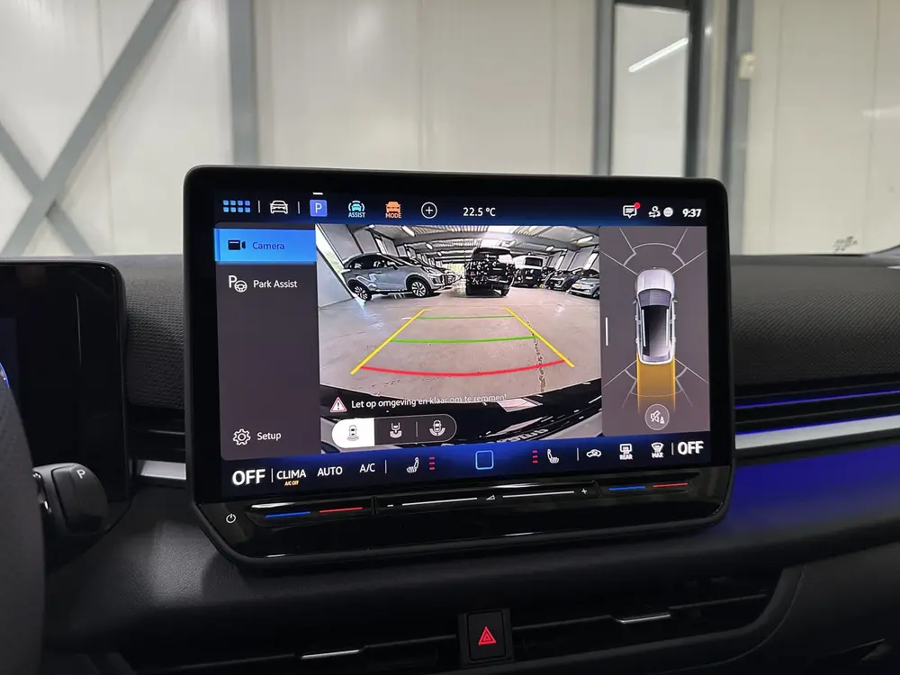 Volkswagen T-Roc 1.5 eTsi R-Line First Edition | H&K | Trekh uit 2026, foto 16