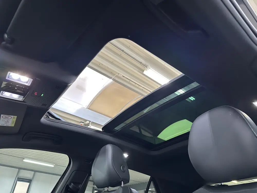Volkswagen T-Roc 1.5 eTsi R-Line First Edition | H&K | Trekh uit 2026, foto 8