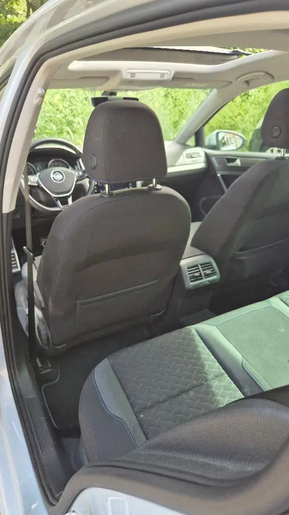 Volkswagen Golf 1.5 TSI Bluemotion DSG Panorama uit 2020, foto 11