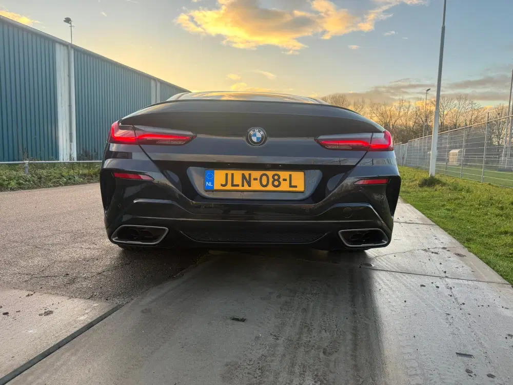 BMW 8-serie 8-Serie M850i 530pk Xdrive Aut 2020 Zwart uit 2020, foto 10