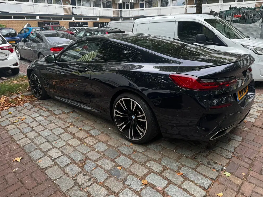 BMW 8-serie 8-Serie M850i 530pk Xdrive Aut 2020 Zwart uit 2020, foto 4