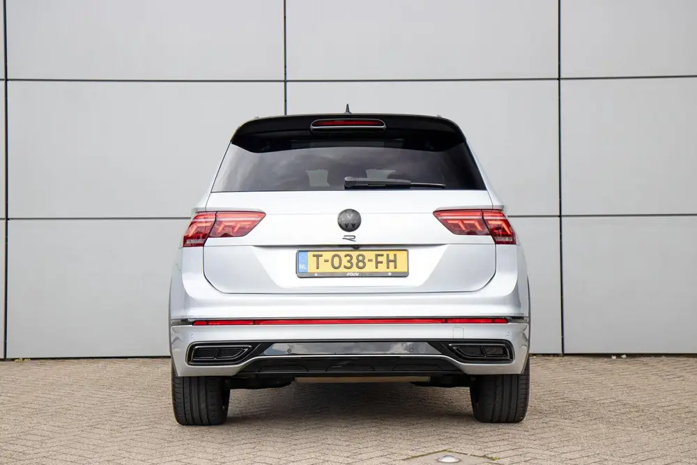 Volkswagen Tiguan 1.4 TSI eHybrid 245pk R-Line Business | So uit 2023, foto 12