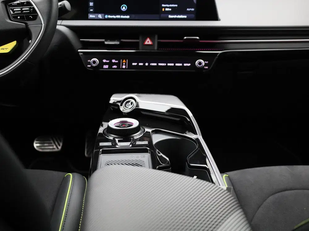 Kia EV6 GT AWD 77.4 kWh uit 2023, foto 11