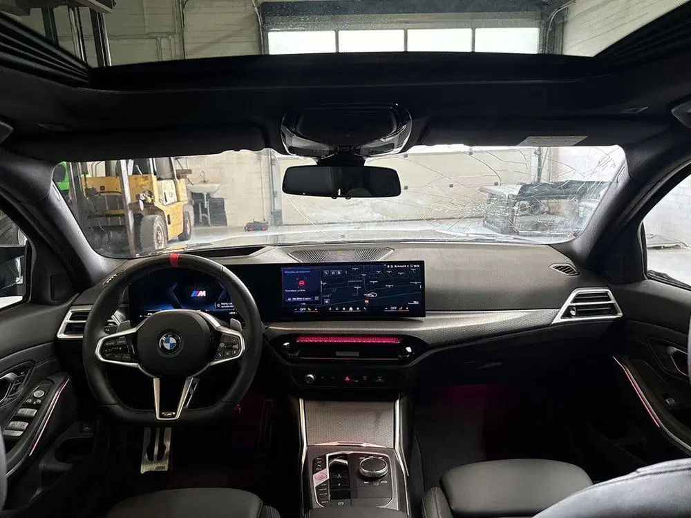 BMW 3-serie M340i xDrive uit 2025, foto 11