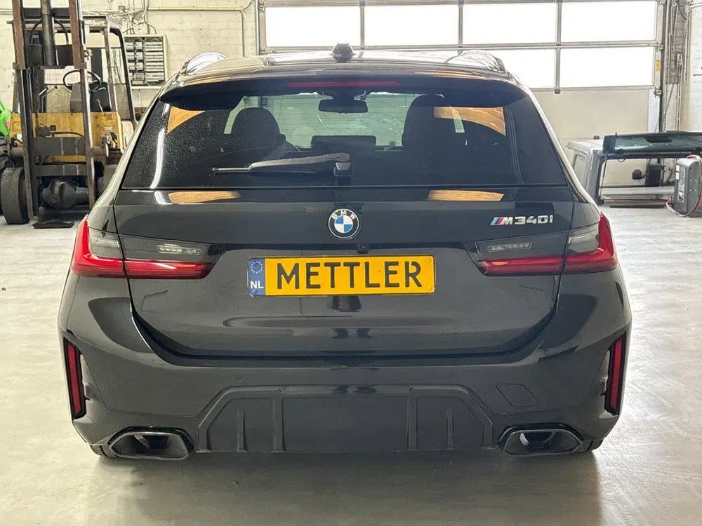 BMW 3-serie M340i xDrive uit 2025, foto 4