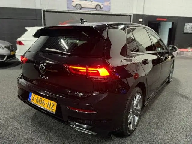 Volkswagen Golf 1.5 eTSI R-Line uit 2024, foto 12