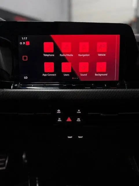 Volkswagen Golf 1.5 eTSI R-Line uit 2024, foto 3