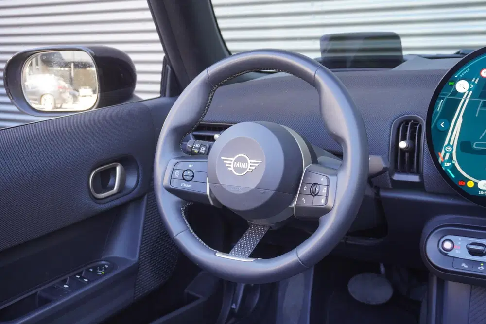 Mini Cabrio Cooper C Classic Uitvoering uit 2025, foto 19