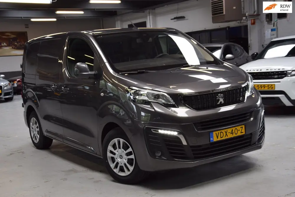 Peugeot Expert 2.0 BlueHDI 180 Compact Urban Aut. uit 2020