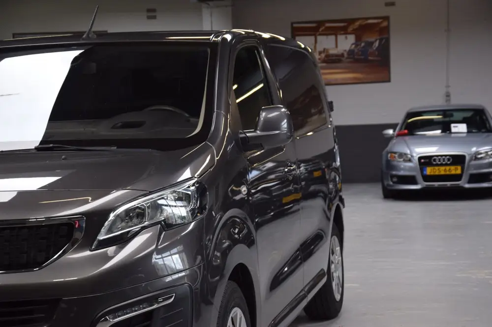 Peugeot Expert 2.0 BlueHDI 180 Compact Urban Aut. uit 2020, foto 10